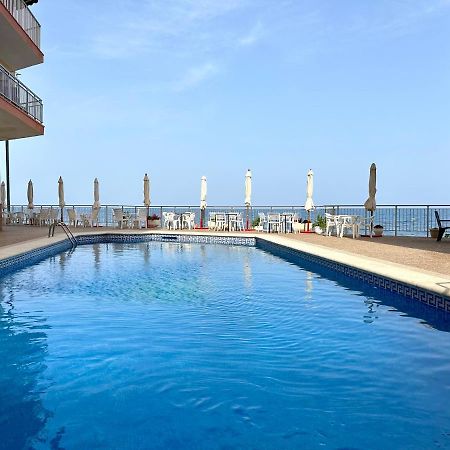 Amazing 3 Bedrooms Apartment With Pool Next To The Sea Torrevieja Exterior photo