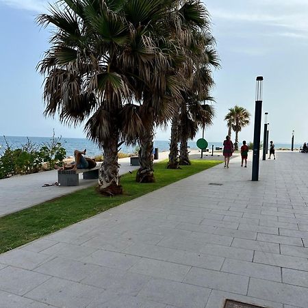 Amazing 3 Bedrooms Apartment With Pool Next To The Sea Torrevieja Exterior photo